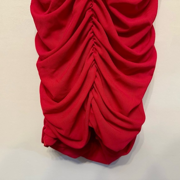 Hello Molly Vibrant Red Bodycon Dress 4 - Picture 5 of 7